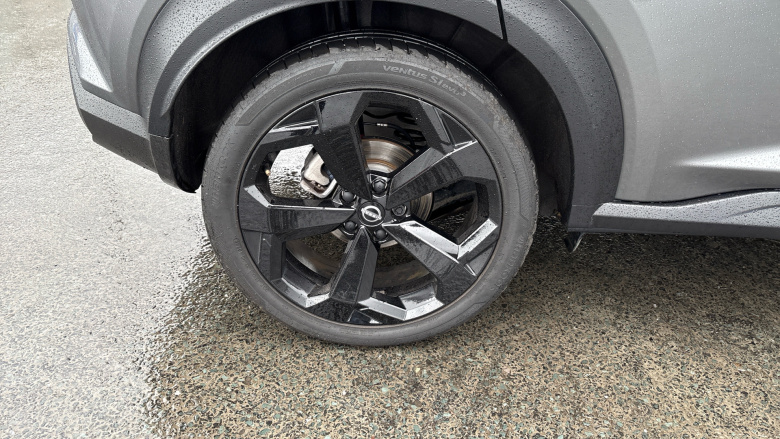 Nissan Juke 1.6 Hybrid Tekna 5dr Auto Hybrid Hatchback